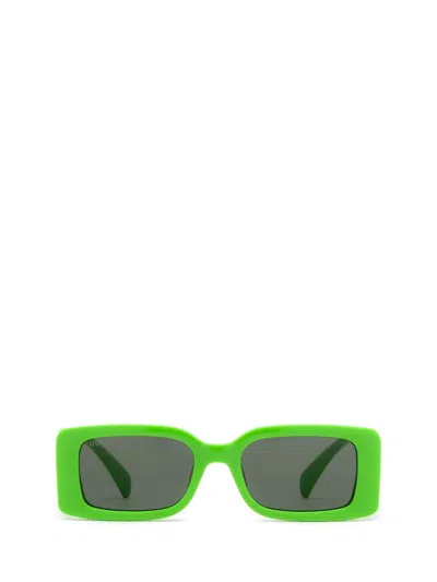 Shop Gucci Eyewear Sunglasses In Green