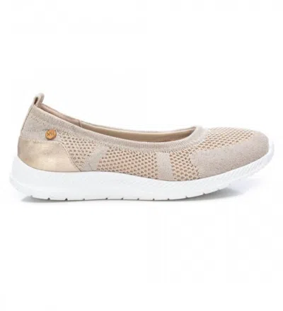 Xti Women's Ballet Flats Shoes In Beige In Gold