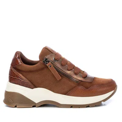 Xti Women's Casual Sneakers In Camel In Brown