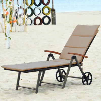Hivvago Outdoor Chaise Lounge Chair Rattan Lounger Recliner Chair-red