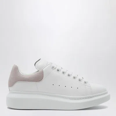 Shop Alexander Mcqueen Sneaker Oversize White/pink