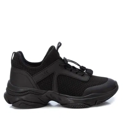 Xti Women's Sneakers In Black In Black
