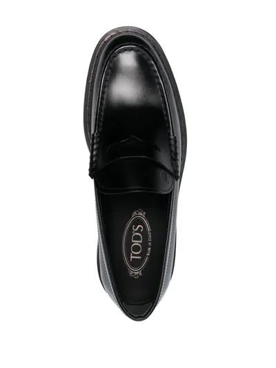 Tod's Smooth Leather Loafers In Black