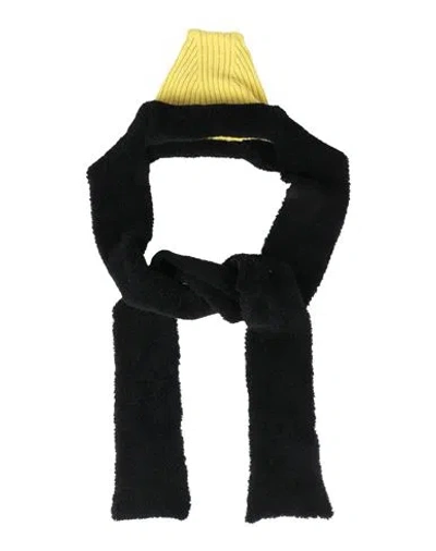 Cormio Woman Hat Yellow Size Onesize Wool, Viscose, Polyamide, Metallic Fiber, Elastane In Yellow