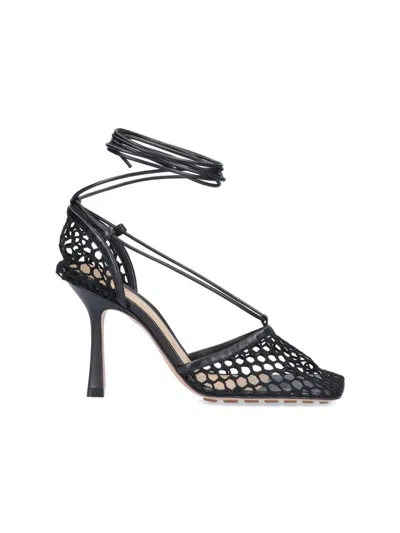 Bottega Veneta Pointed Toe Pumps With Mesh Design And Ankle Ties In Black