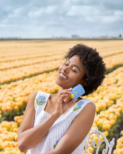 Bloomeffects Tulip Dew Shield & Glow 100% Sheer Mineral Sunstick Spf 50