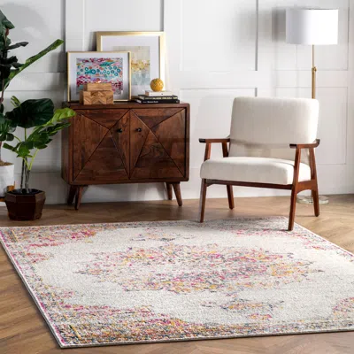 Nuloom Vintage Tabitha Medallion Area Rug