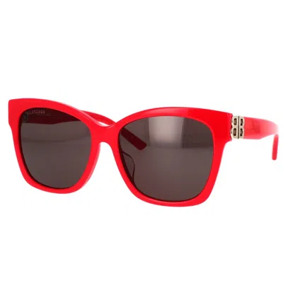 Balenciaga Sunglasses In Red