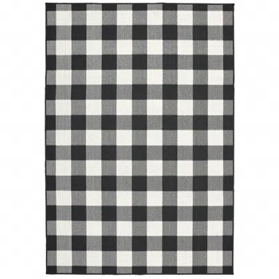Homezia 5' X 8' Black And Ivory Indoor Outdoor Area Rug
