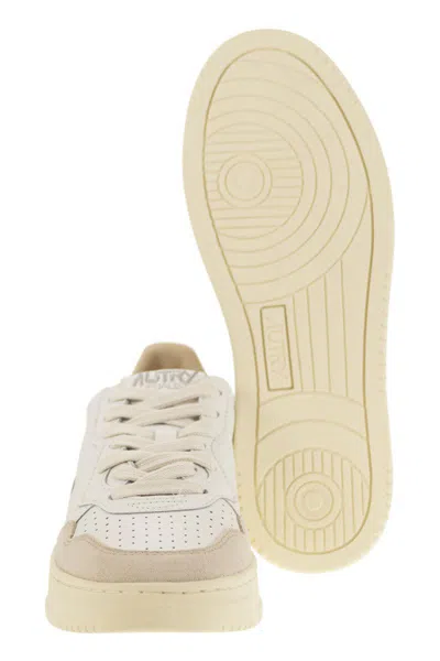 Shop Autry Medalist Low - Leather Sneakers In White/gold