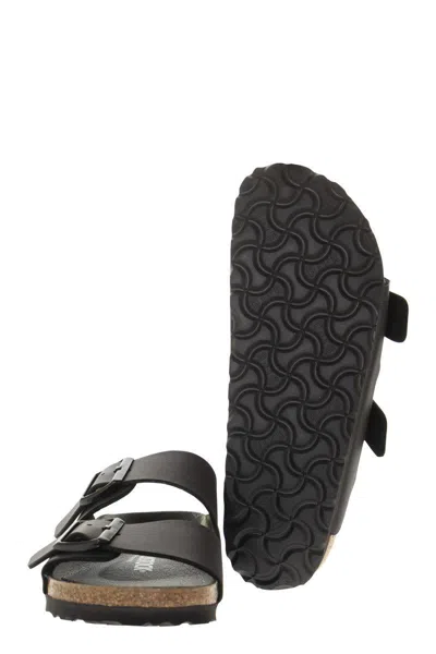 Birkenstock Arizona Patent Leather Slides In Black