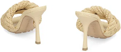 Bottega Veneta Lido 90 Raffia Intrecciato Mule In Beige O Tan