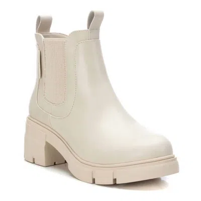 Xti Women's Ankle Leather Booties In Ice In White