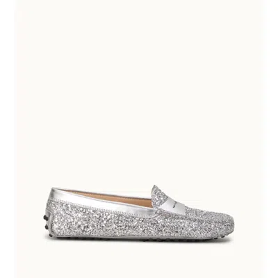 Tod's Gommino Driving Shoes In Leather In Silver