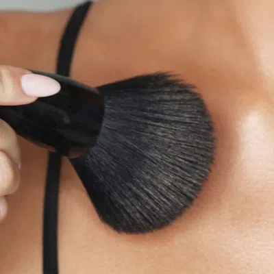 Kevyn Aucoin Large Face & Body Brush In Default Title