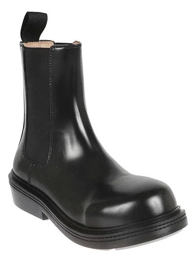 Bottega Veneta Polished Finish Black Ankle Boots With Elastic Side Panels