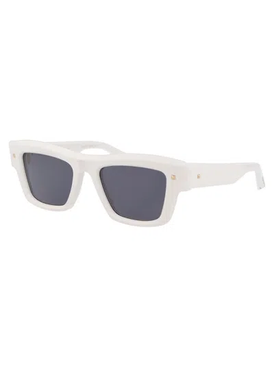 Valentino Xxii - Ltd500 Sunglasses In White - Yellow Gold W/dark Grey
