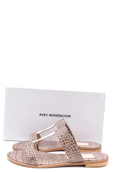 Avec Modération Avec Moderation Sandals In Light Brown