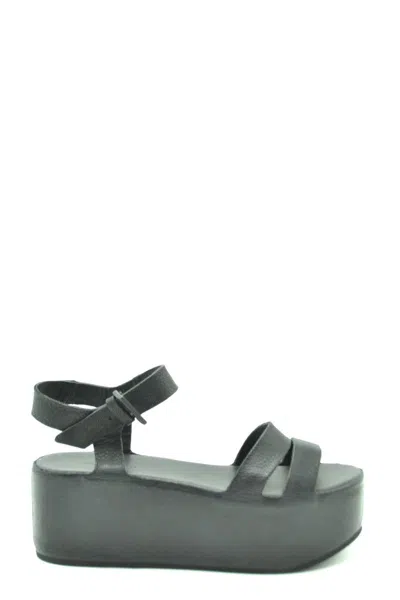 Delcarlo Sandals In Black