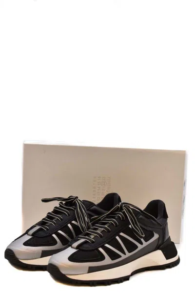 Shop Maison Margiela Sneakers In Black