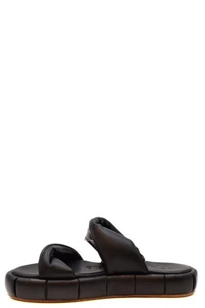 Themoirè Sandals In Black