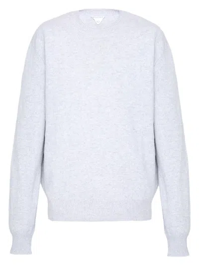 Bottega Veneta Crew-neck Cashmere Sweater With Elbow Patches For Men In Grey
