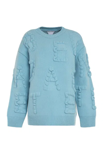 Bottega Veneta Light Blue Stretch Wool Blend Shetland Alphabet Oversize Sweater In Blue
