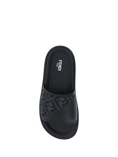 Fendi Men Low Leather Sandals With Ff Jacquard Insert In Nero+ner+grigio Nero