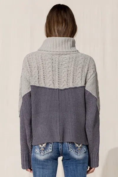 Miss Me Color Blocked Turtleneck Sweater In Pink