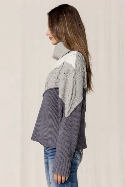 Miss Me Color Blocked Turtleneck Sweater In Pink