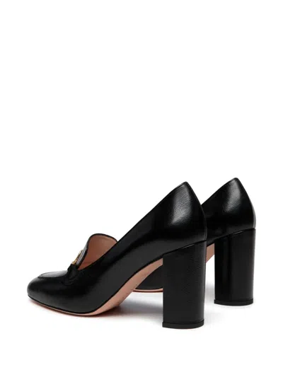 Bally Black Gold-tone Chain Leather Pumps In Black