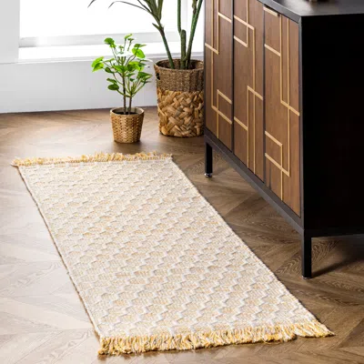Nuloom Wylie Honeycomb Wool Fringe Rug