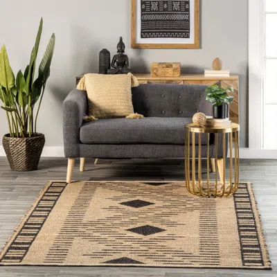 NULOOM RANAE TRIBAL ZIGZAG BORDERED JUTE AREA RUG 