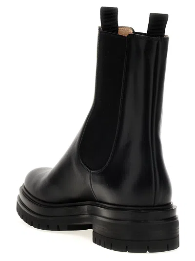 Gianvito Rossi Chester Leather Chelsea Boots
