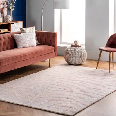 Nuloom Hand Tufted Plush Zebra Area Rug