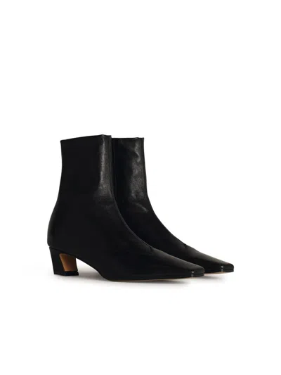 Khaite Pointed Toe Ankle Boots With Smooth Lamb Leather In Black