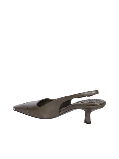 Burberry Black Heel Slingback In Black