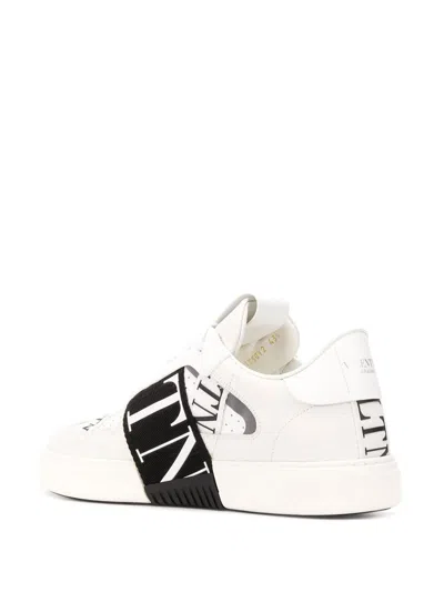 Shop Valentino Garavani Vl7n Leather Sneakers In White