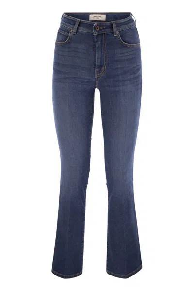 Shop Weekend Max Mara Rapallo - Jeans Cropped In Denim Comfort