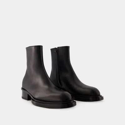 Alexander Mcqueen Cuban Stack Boot With 4.5 Cm Heel In Black