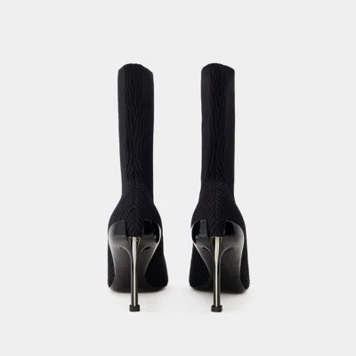 Alexander Mcqueen Alexander Mc Queen Black Knitted Boot In Black