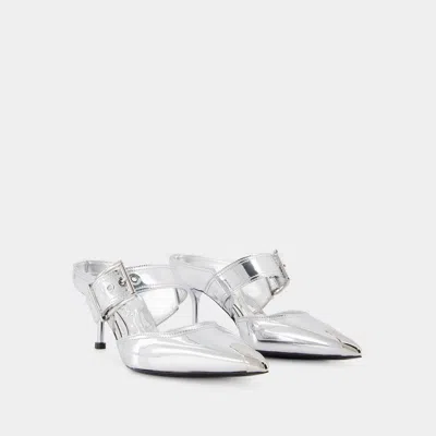 Alexander Mcqueen Leather Punk Pumps With 4 Cm Heel Height In Grey