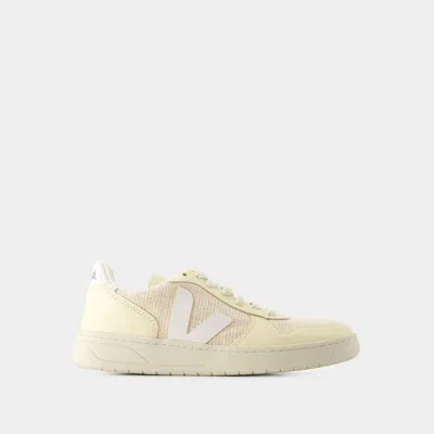 Veja V-90 Low-top Leather Sneakers In Yellow