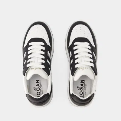 Hogan H630 Sneakers In Black
