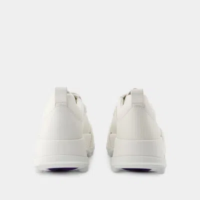 Jil Sander Orb White Low Top Sneakers With Cleated Sole In Leather In White