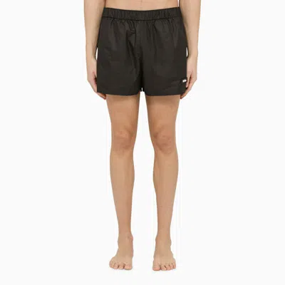 032c 032 In Black