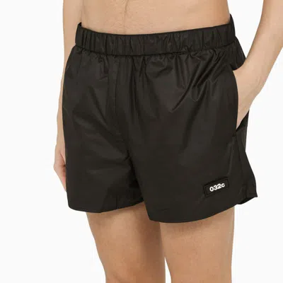 032c 032 In Black