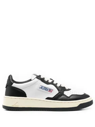 Shop Autry Sneakers In Bianco