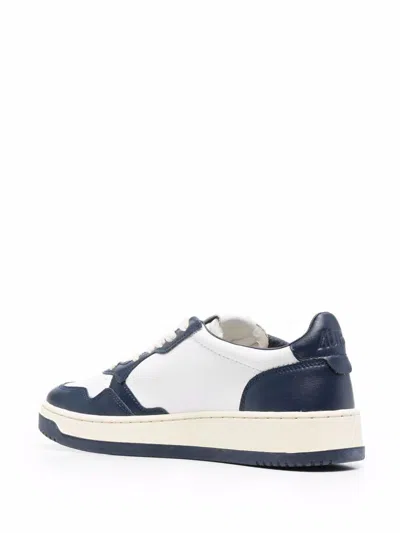 Shop Autry Sneakers In Bianco