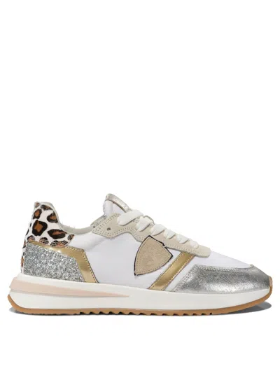 Philippe Model Laced Sneakers In White